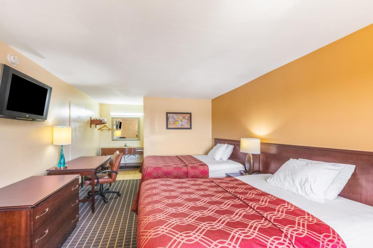 גפני Econo Lodge מראה חיצוני תמונה