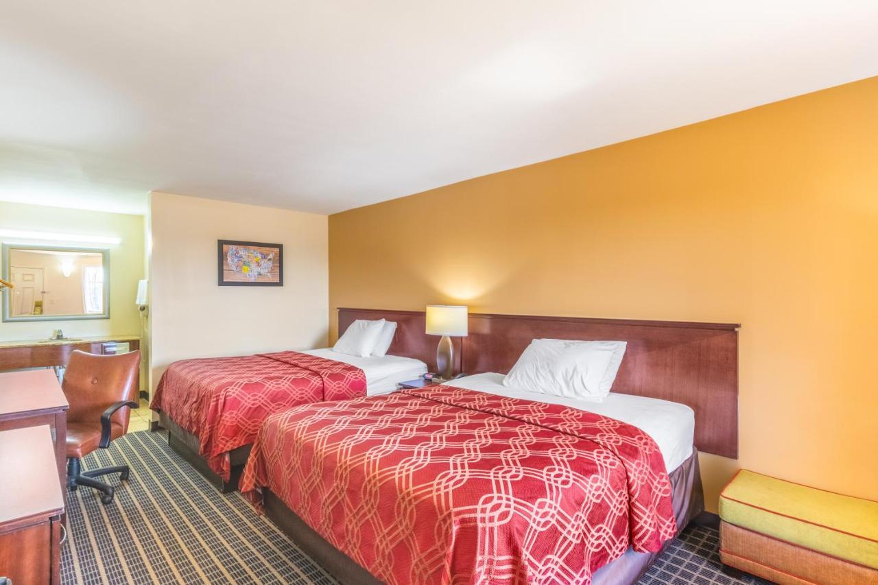 גפני Econo Lodge מראה חיצוני תמונה