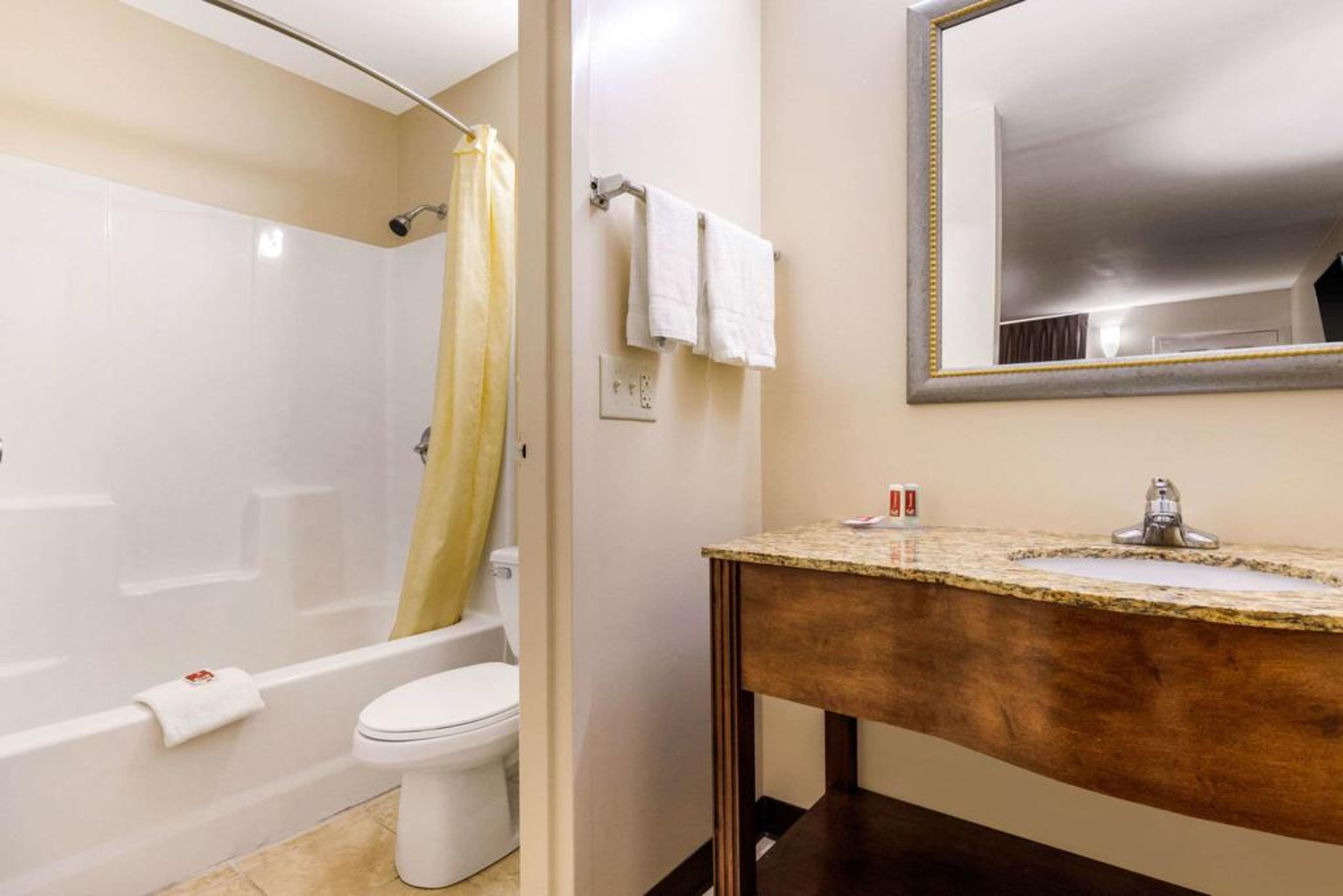 גפני Econo Lodge מראה חיצוני תמונה