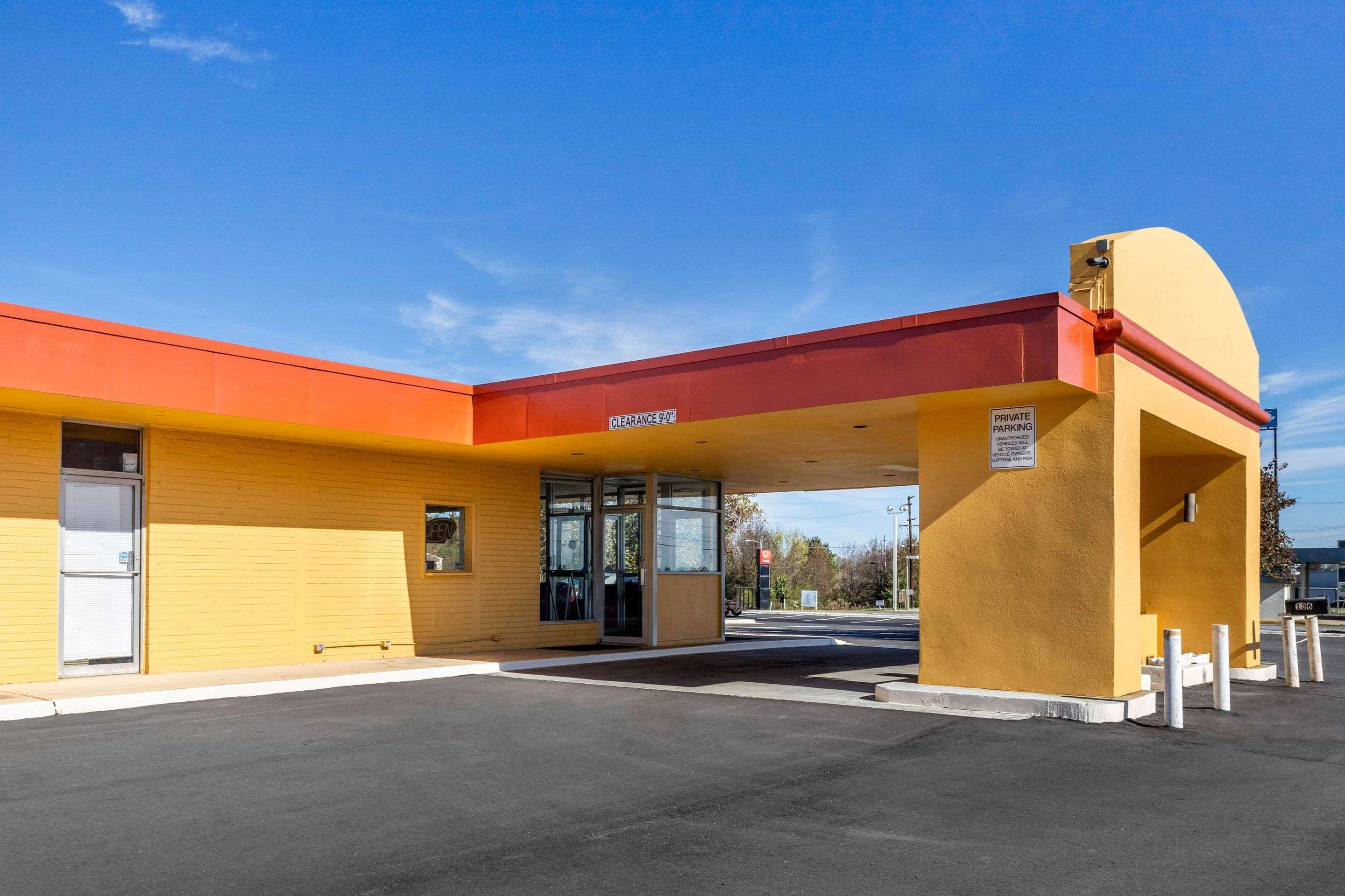 גפני Econo Lodge מראה חיצוני תמונה