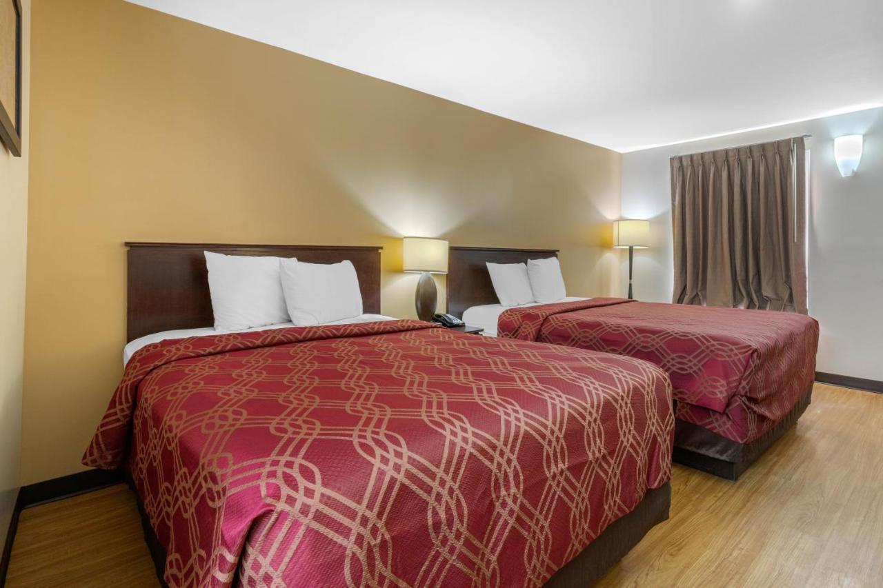 גפני Econo Lodge חדר תמונה